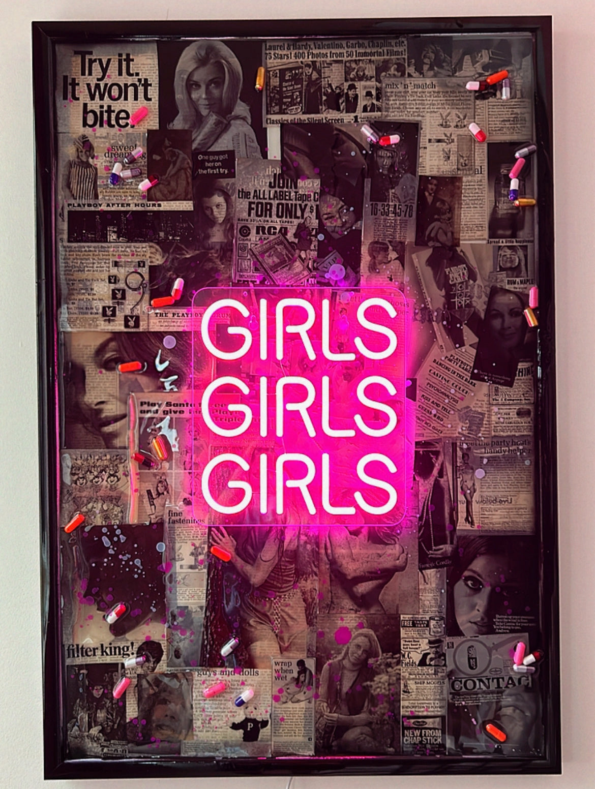 "girlsgirlsgirls" by Jayne Gray (Original Piece)